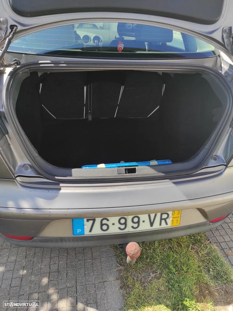 SEAT Cordoba 1.9 TDI Signo - 20