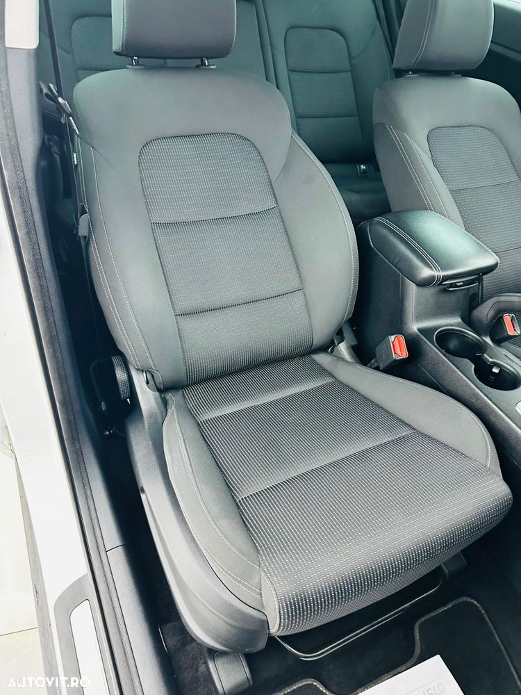 Kia Sportage 1.7 CRDI 2WD ISG Dream-Team Edition - 24