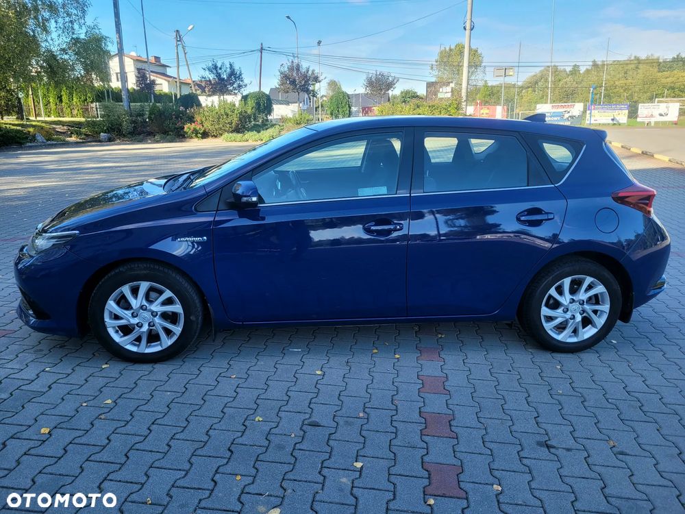 Toyota Auris 2018 photo 4