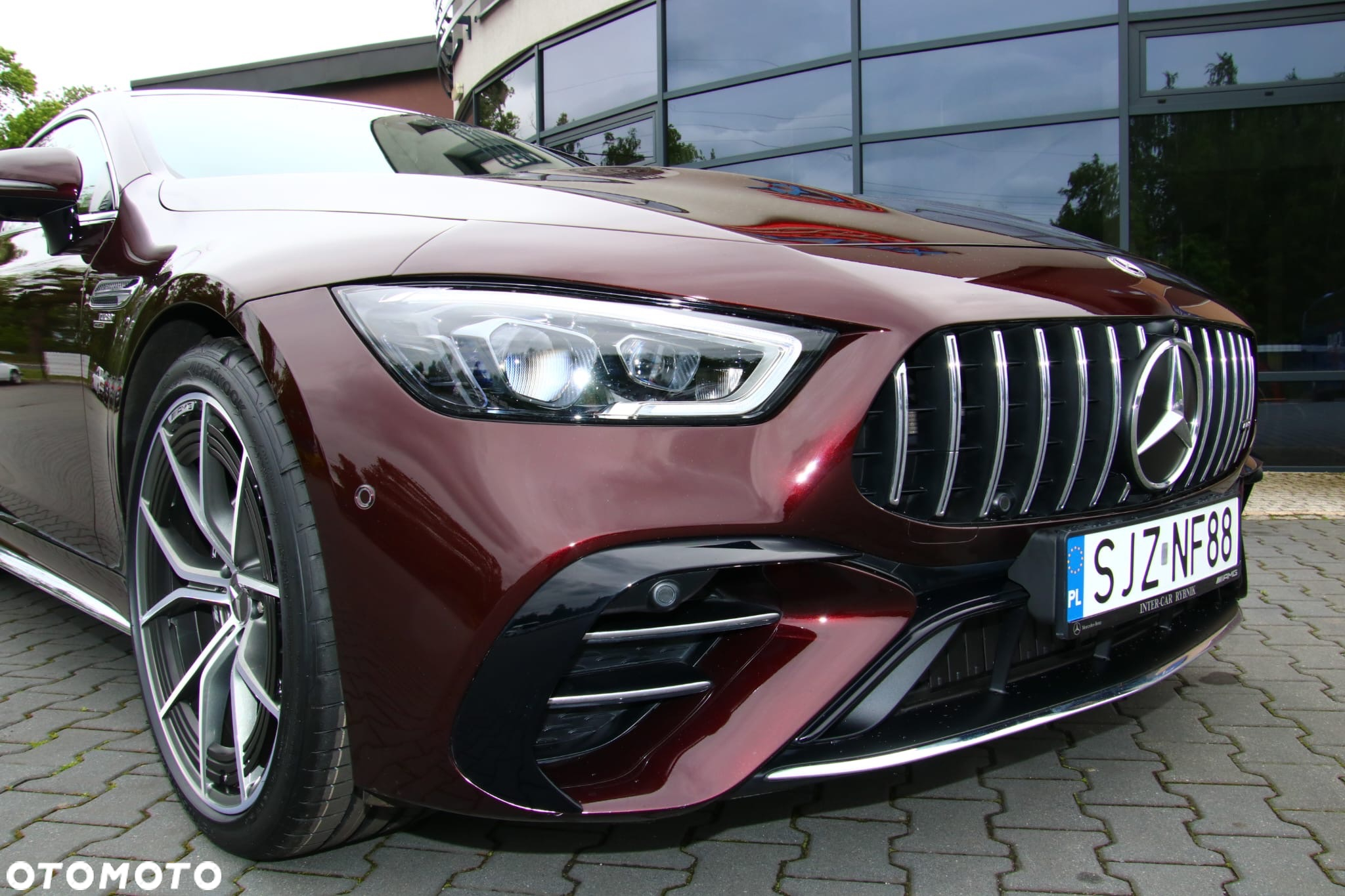 Mercedes-Benz AMG GT 53 4-Matic+ - 30