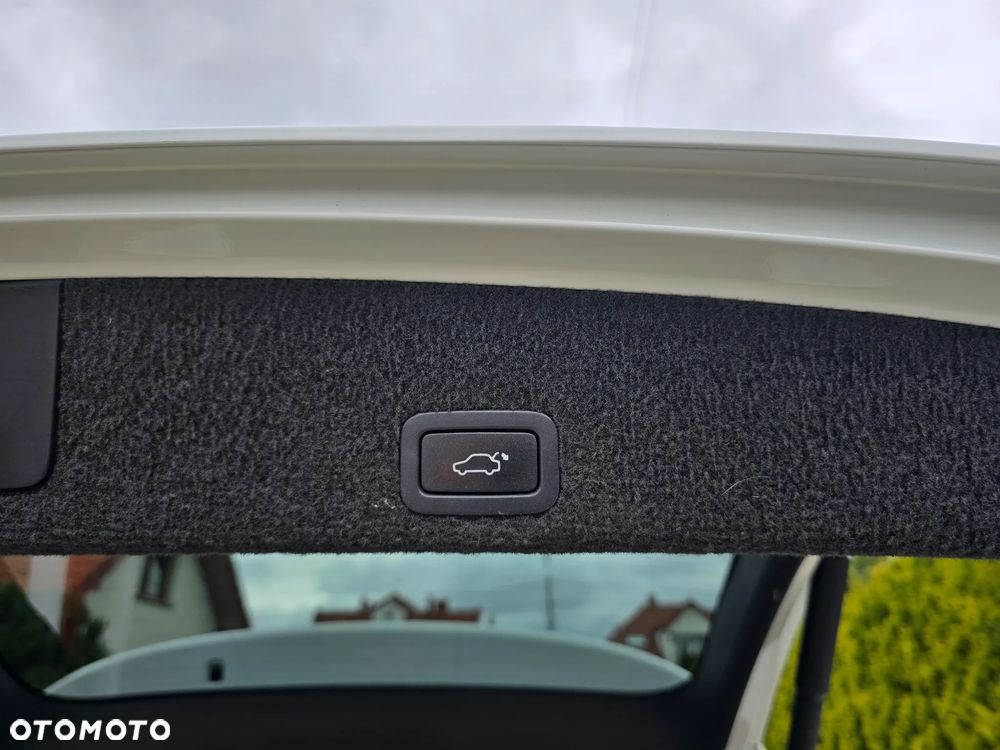 Volvo XC 60 D3 Momentum - 19