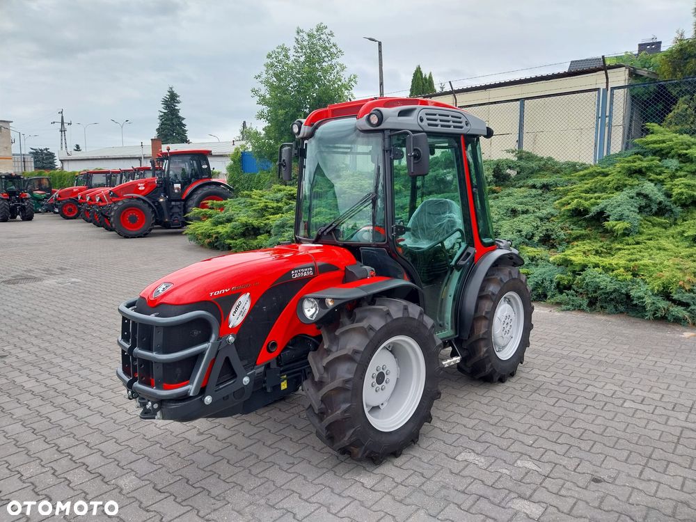 ANTONIO CARRARO TR 8900 TR 8900 silnik KUBOTA Obrotowy Fotel ! Skrzynia bezstopniowa TONY - 2