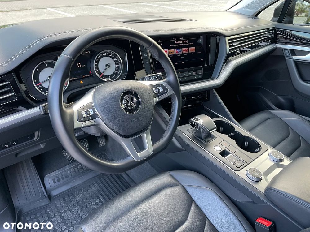 Volkswagen Touareg 3.0 V6 TDI 4Motion DPF Automatik Elegance - 11