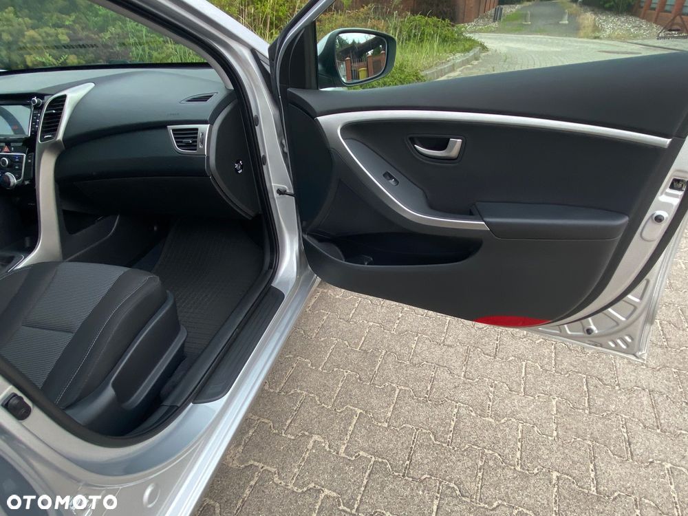 Hyundai i30 1.4 Advantage - 16