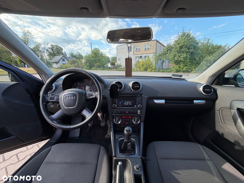 Audi A3 Sportback 1.6 TDI DPF Ambition - 13