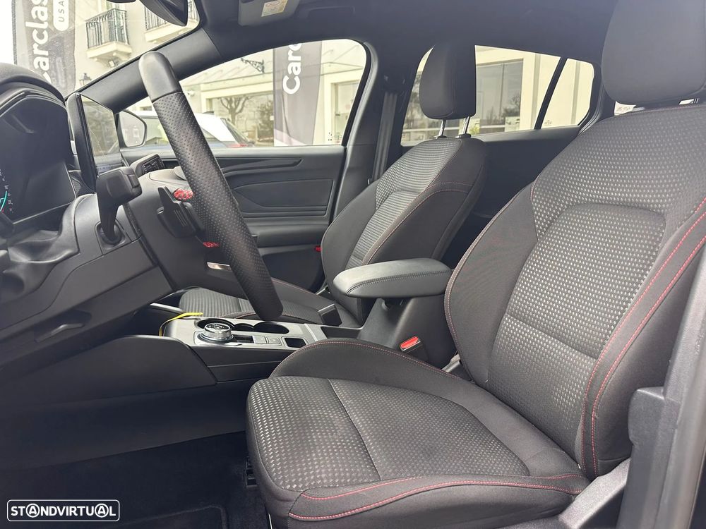 Ford Focus SW 1.5 TDCi EcoBlue ST-Line Aut. - 4