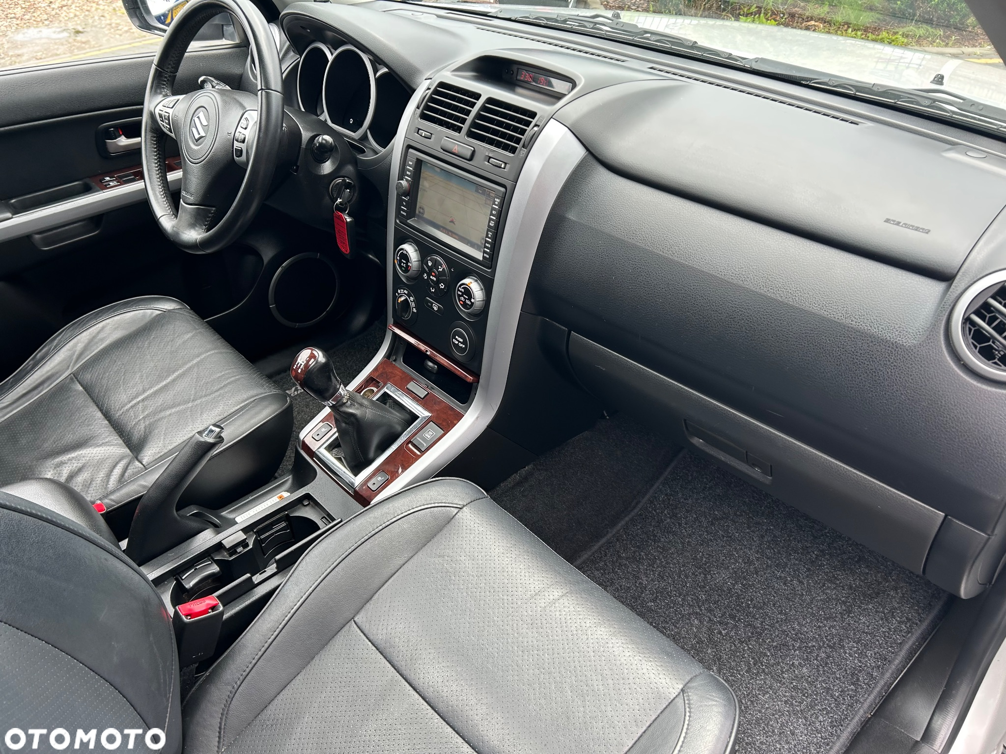 Suzuki Grand Vitara 1.9 DDiS Club - 29
