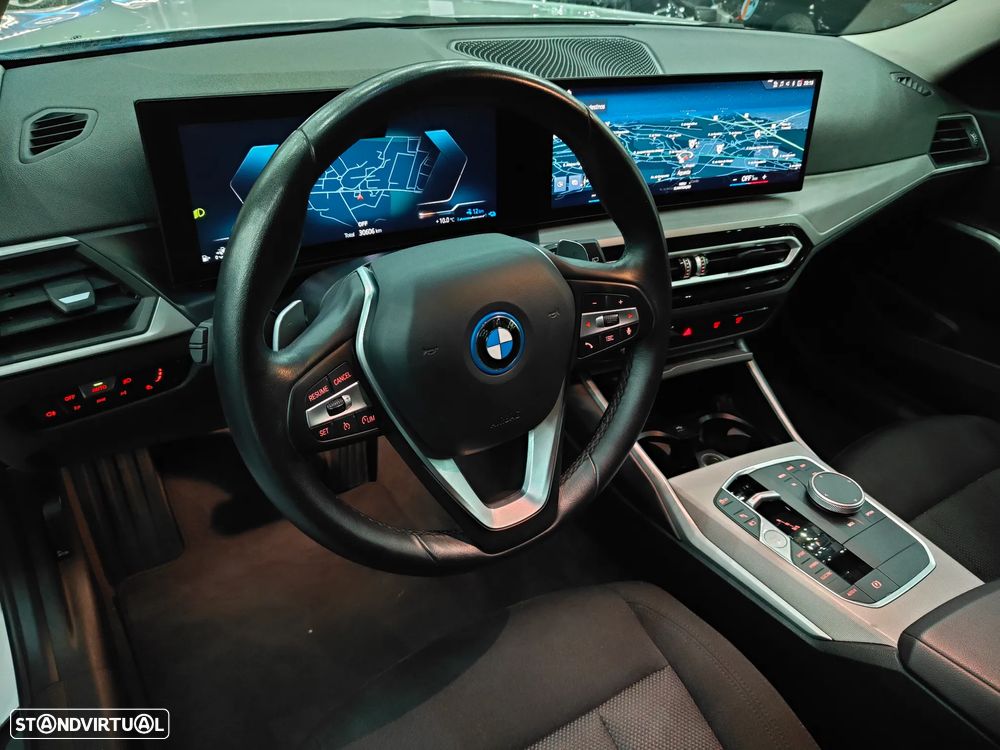 BMW 320 e Auto - 22