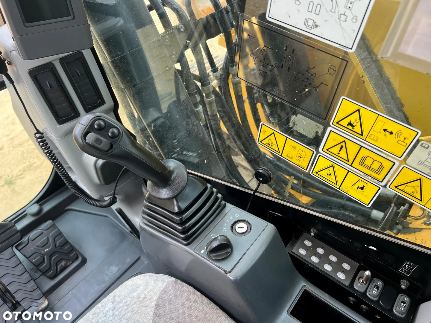 Caterpillar 321 DLCR - 24