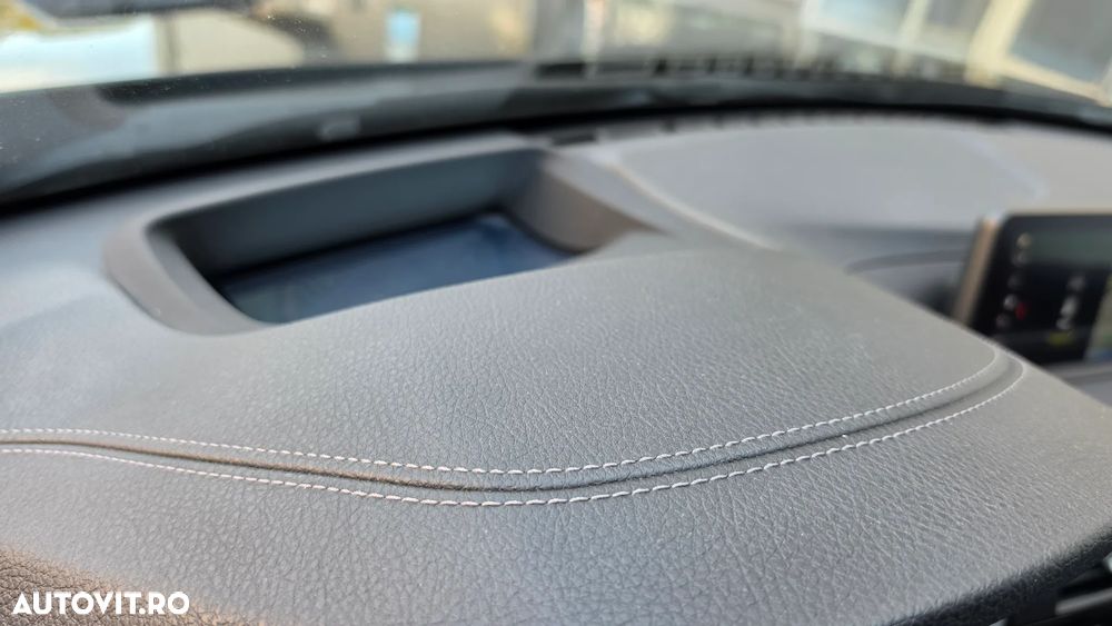 BMW Seria 3 320d Aut. Edition Luxury Line Purity - 16