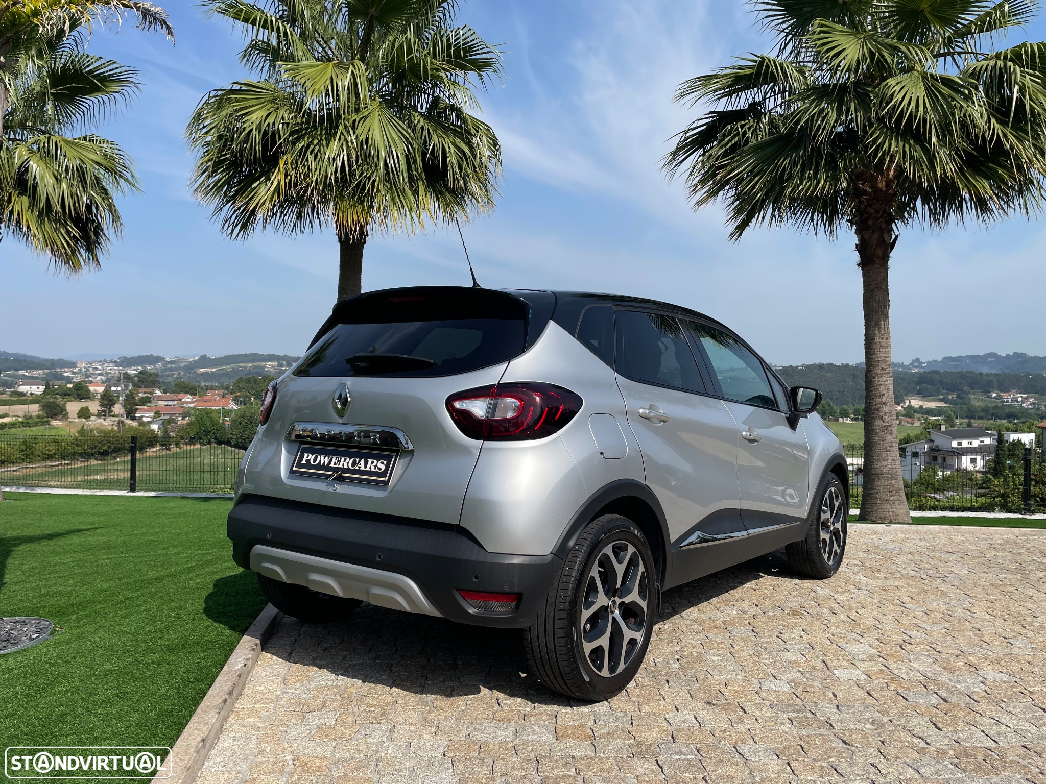 Renault Captur 1.5 dCi Exclusive - 11
