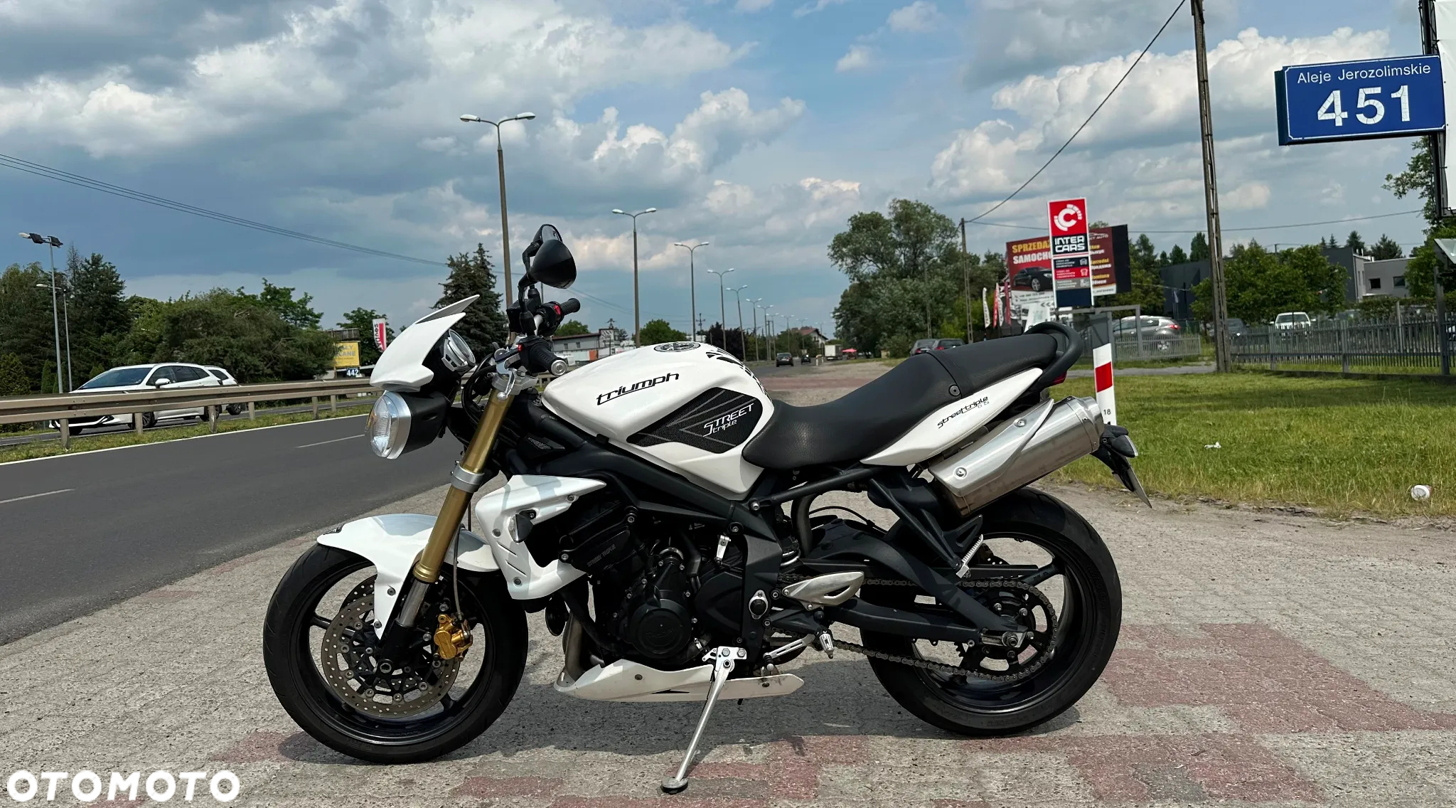 Triumph Street Triple - 2