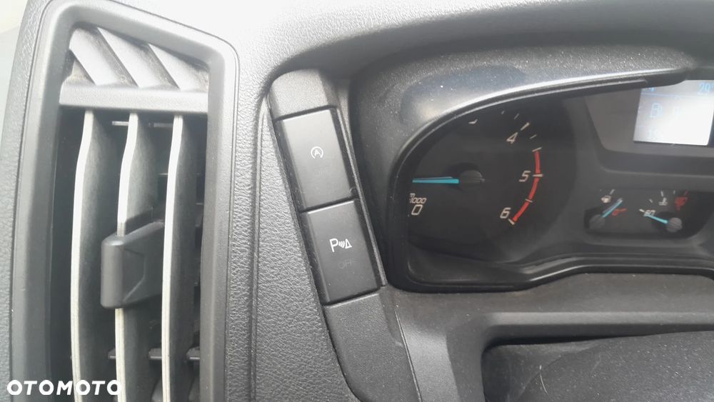 Ford Transit L3H2 VA Trend - 11