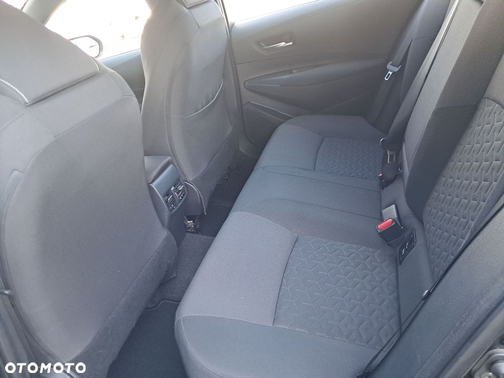 Toyota Corolla 2.0 Hybrid Comfort - 25