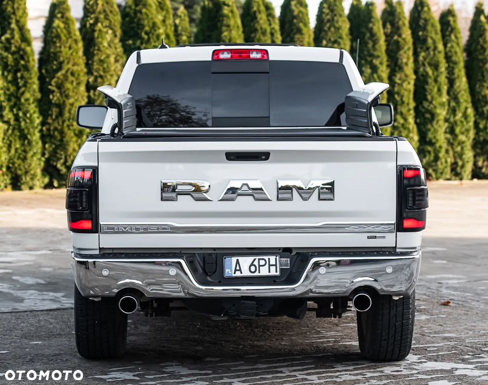 RAM 1500 Crew Cab Shortbed Limited - 12