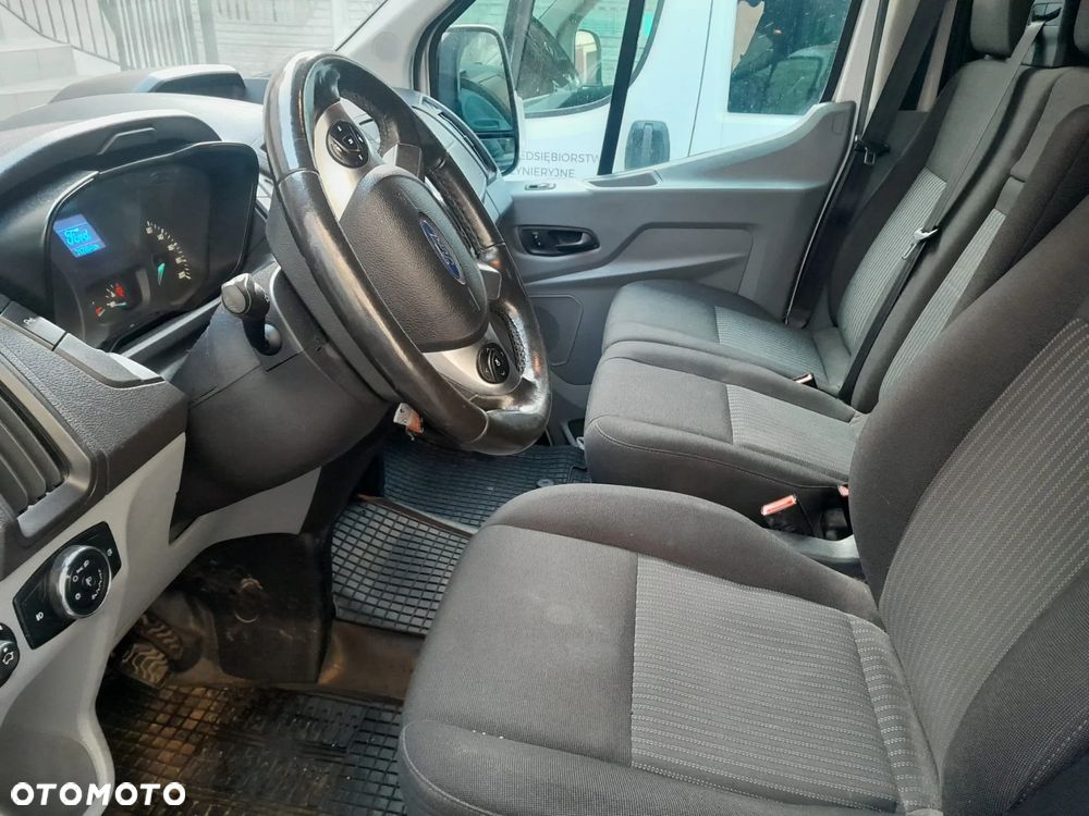 Ford Transit - 9