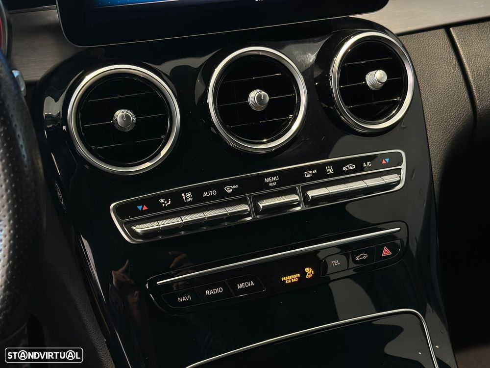 Mercedes-Benz C 300 - 25