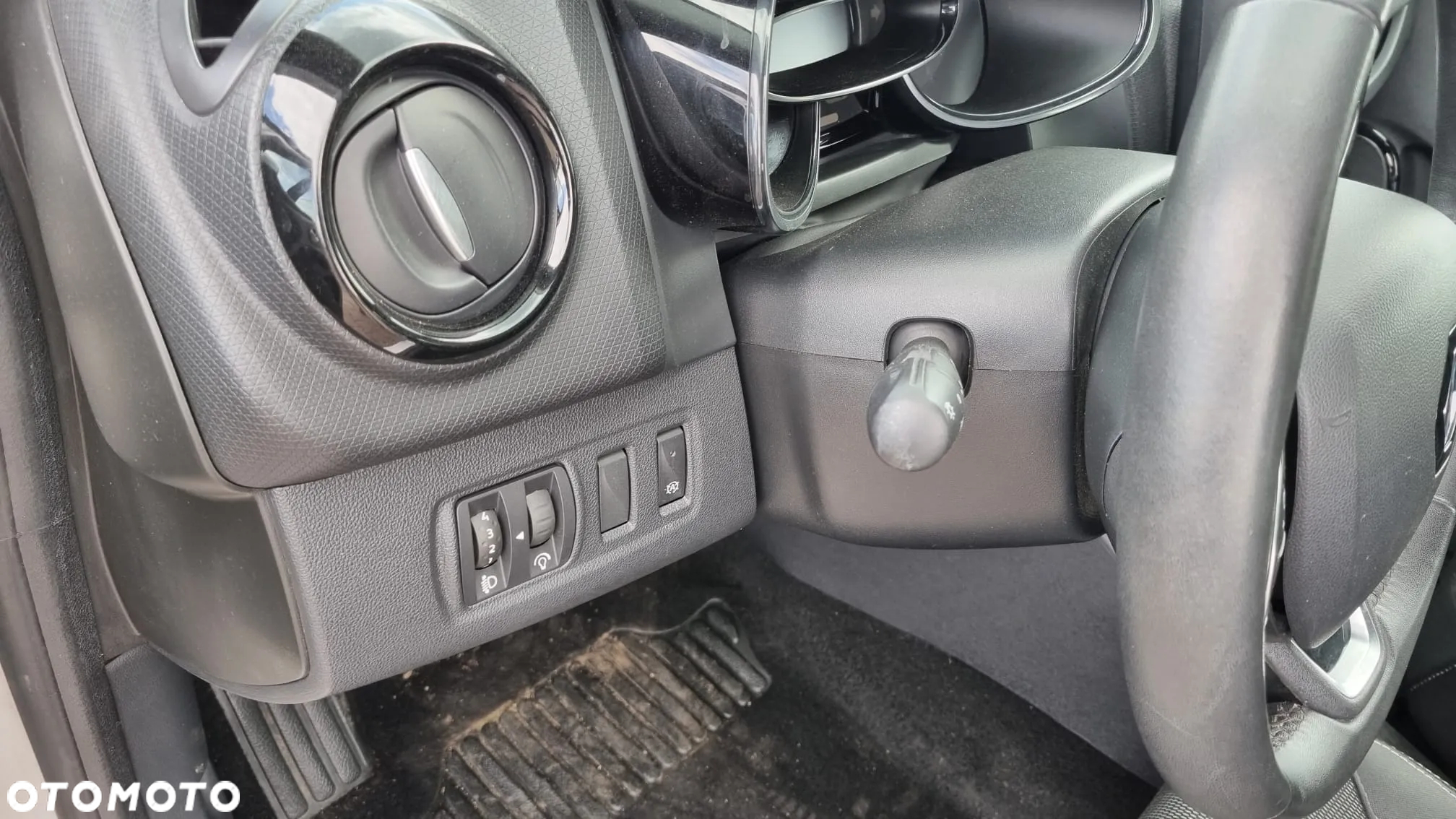 Renault Clio 1.5 dCi Business - 29