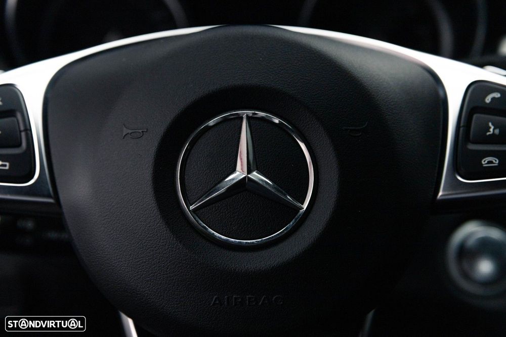 Mercedes-Benz CLA 200 d Shooting Brake AMG Line Aut. - 24