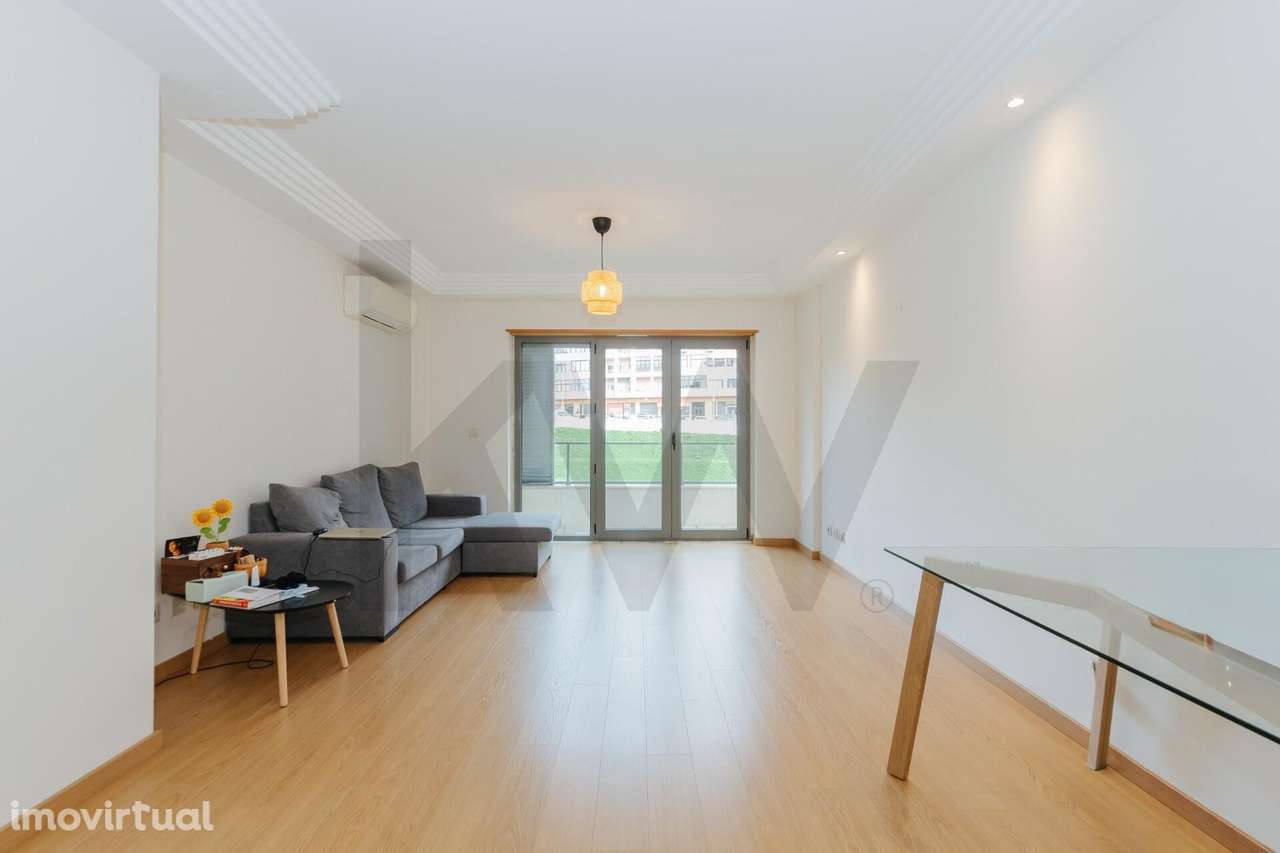 ✨ T3 de Luxo na Urbanização STADIUM | 2 Garagens | Localização Prime e - Grande imagem: 3/40