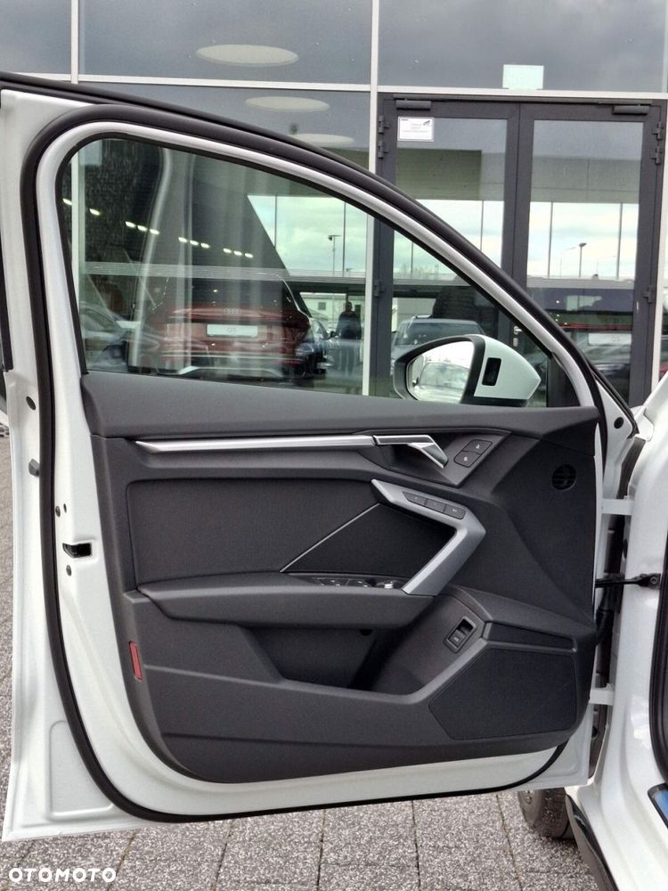 Audi A3 Limousine - 14