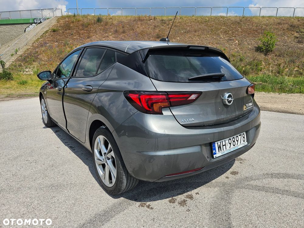 Opel Astra - 4