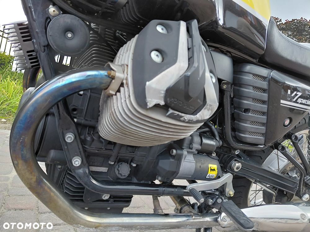 Moto Guzzi V7 - 14