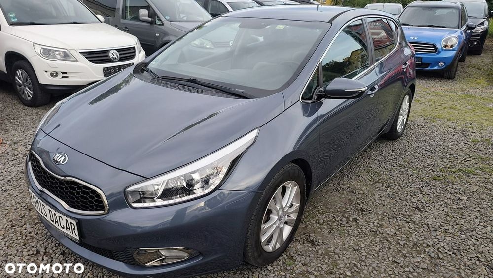 Kia Ceed - 1