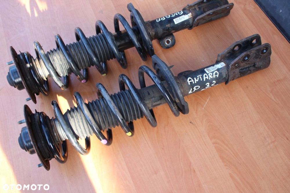 AMORTYZATOR PRAWY PRZEDNI OPEL ANTARA CAPTIVA 3.2 V6 - 5