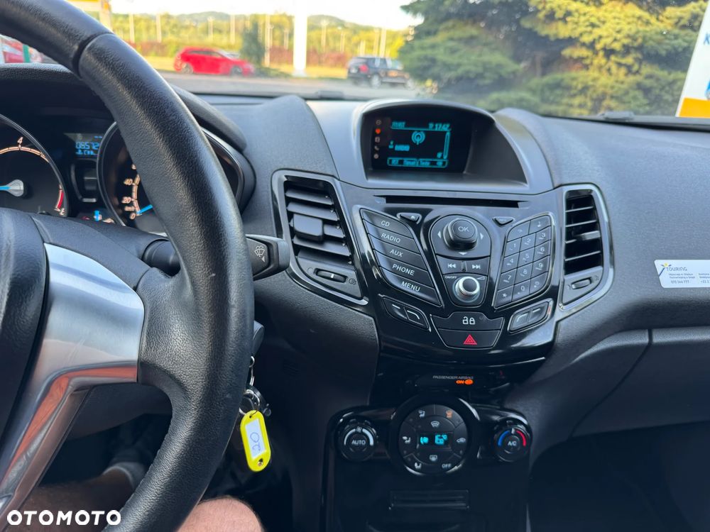 Ford Fiesta 1.0 Titanium - 14