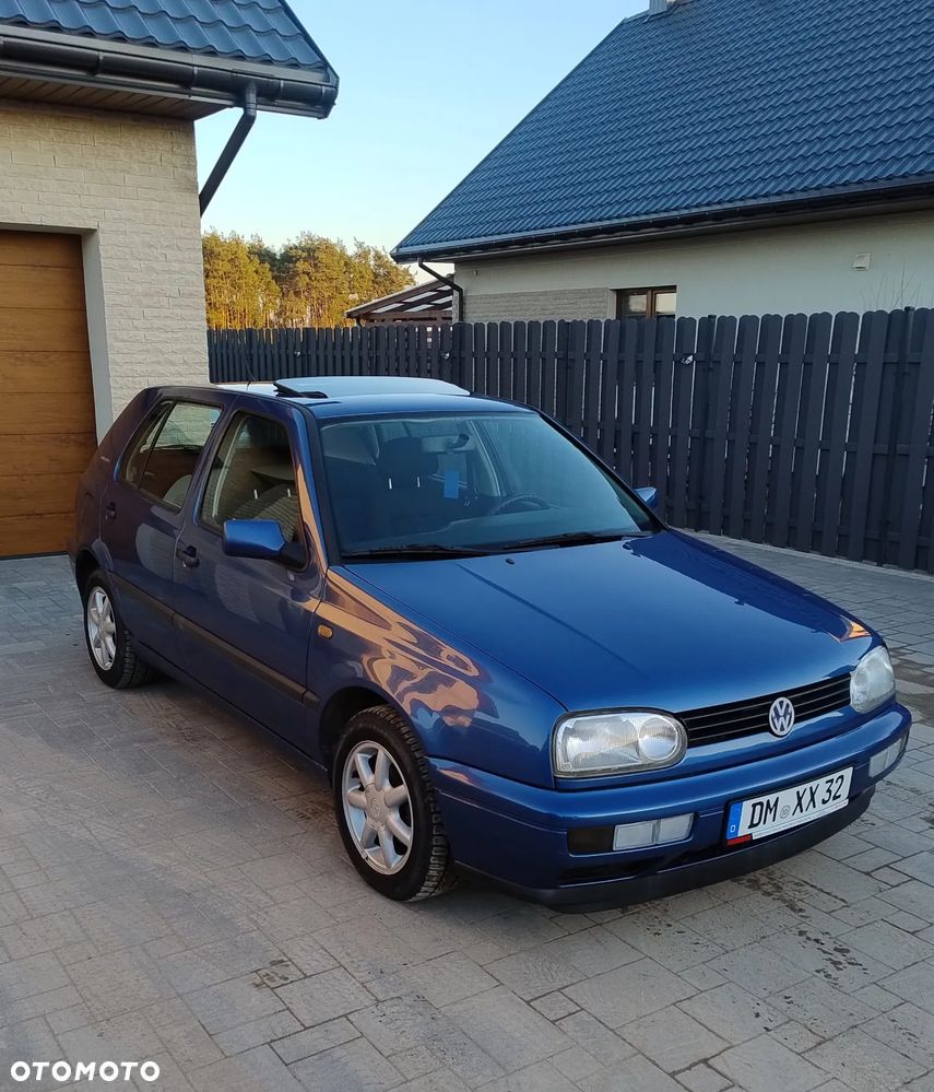 Volkswagen Golf 1.6 - 3