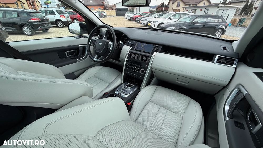 Land Rover Discovery Sport 2.0 l TD4 HSE Luxury Aut. - 16