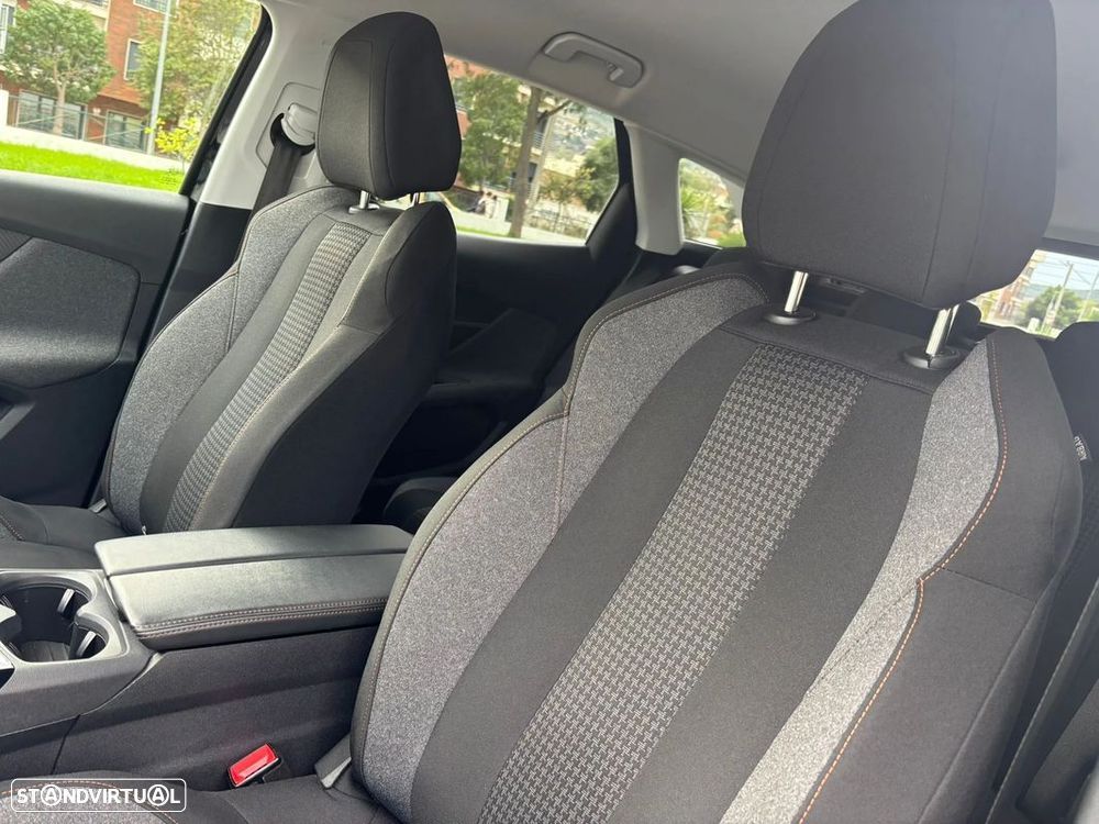 Peugeot 3008 1.5 BlueHDi Active Pack - 21