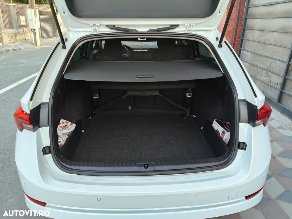 Skoda Octavia 2.0 TDI DSG Style - 13