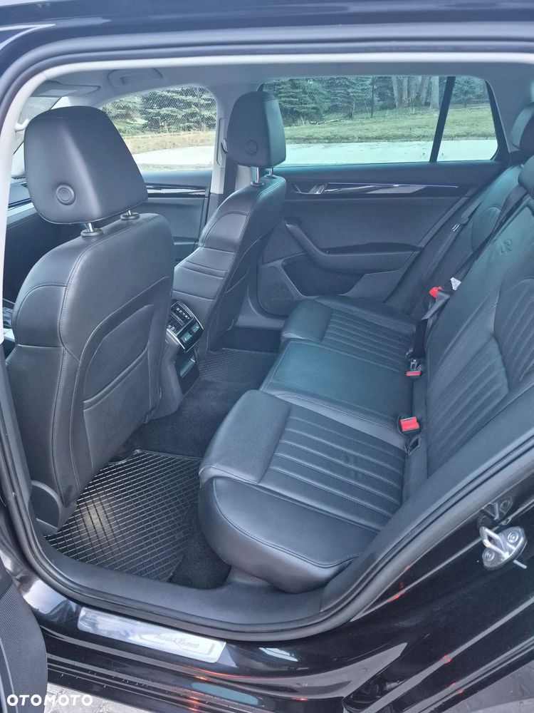 Skoda Superb 2.0 TDI 4x4 L&K DSG - 10