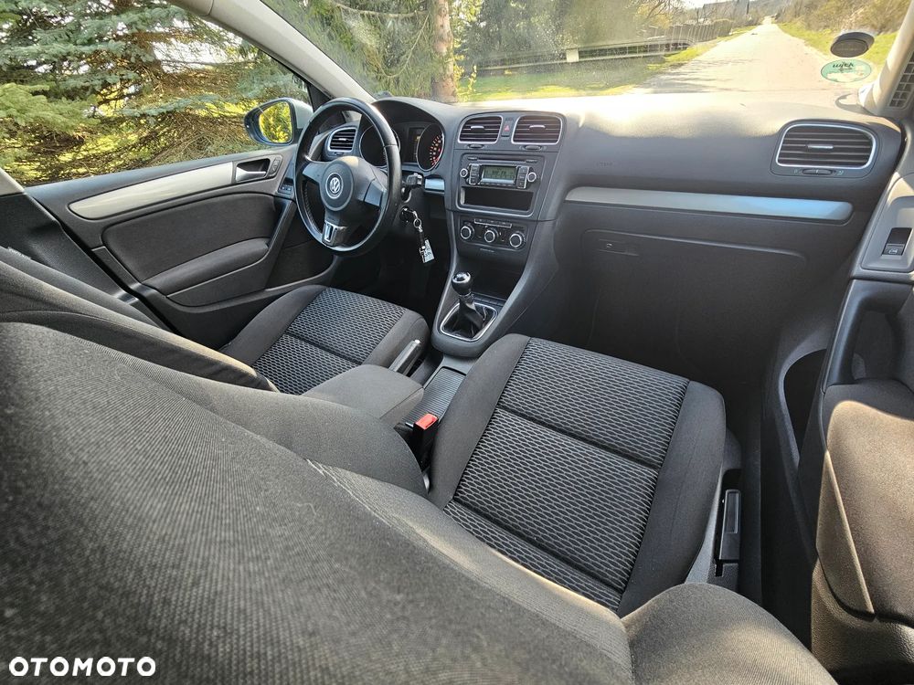 Volkswagen Golf - 13