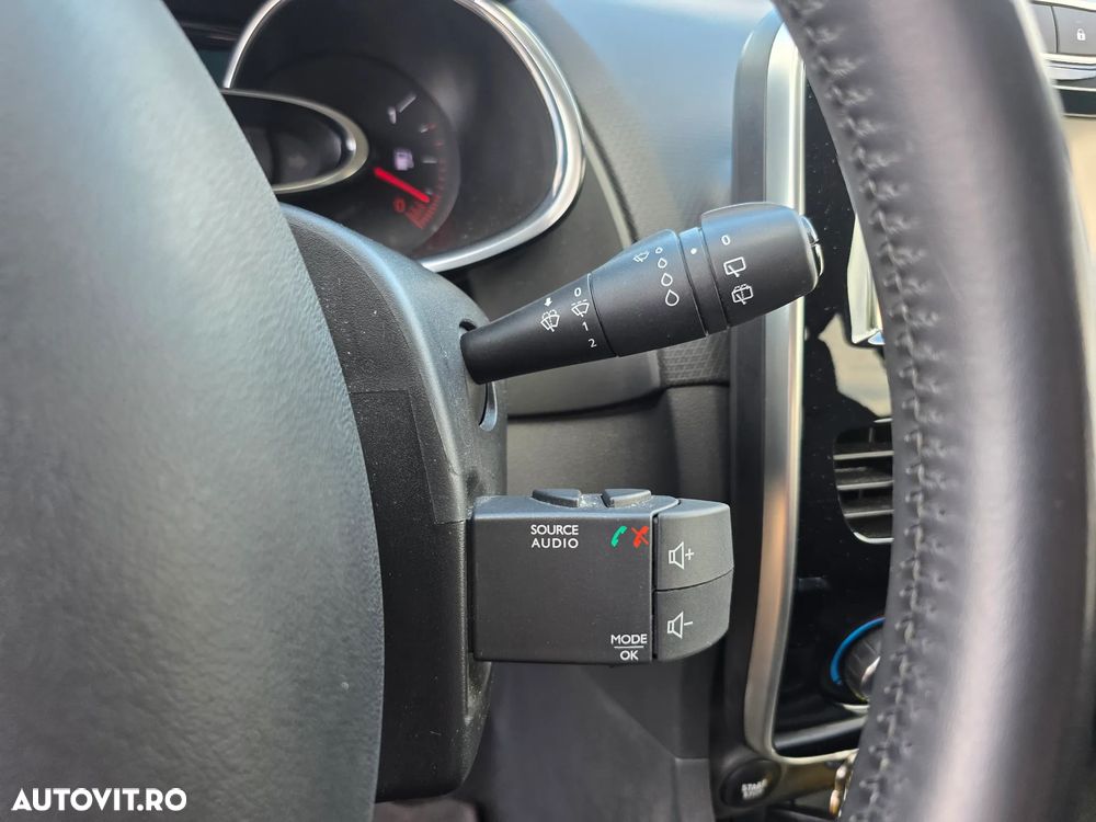 Renault Clio ENERGY TCe 90 Start & Stop LIMITED - 22