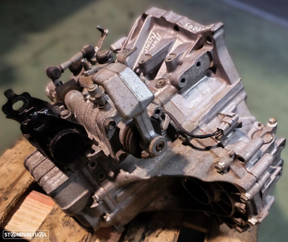 CAIXA DE 5 VELOCIDADES TOYOTA AURIS 1.4D4D - 2