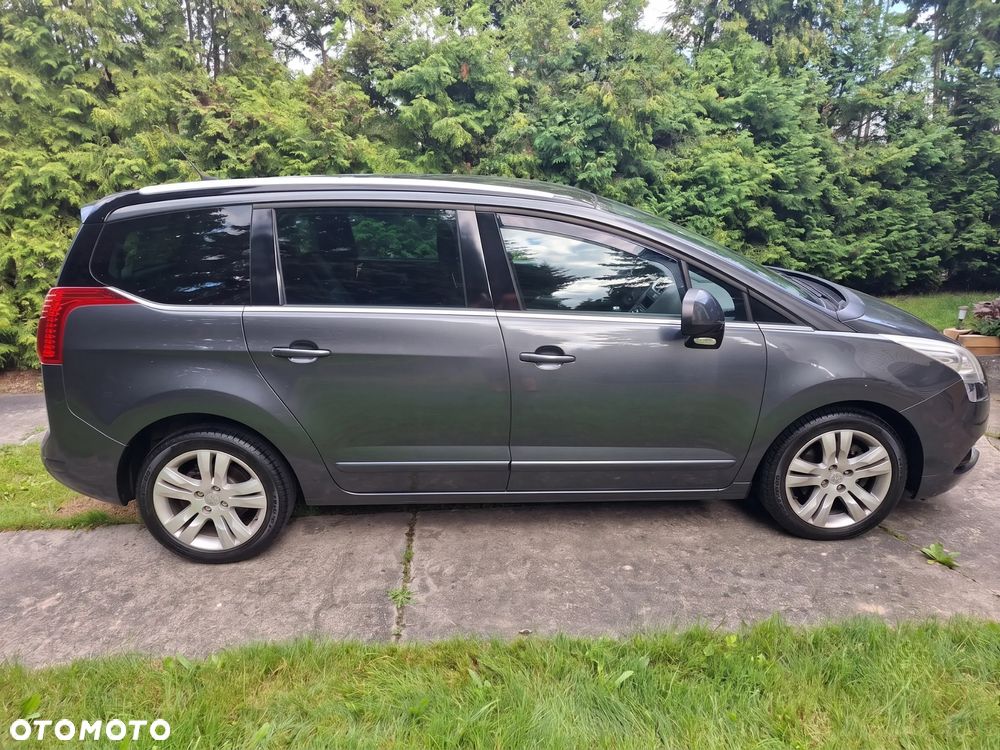 Peugeot 5008 2.0 HDi Allure 7os - 6