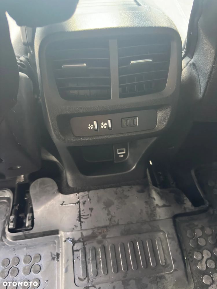 Peugeot Rifter Long 1.2 PureTech Allure Pack S&S - 19