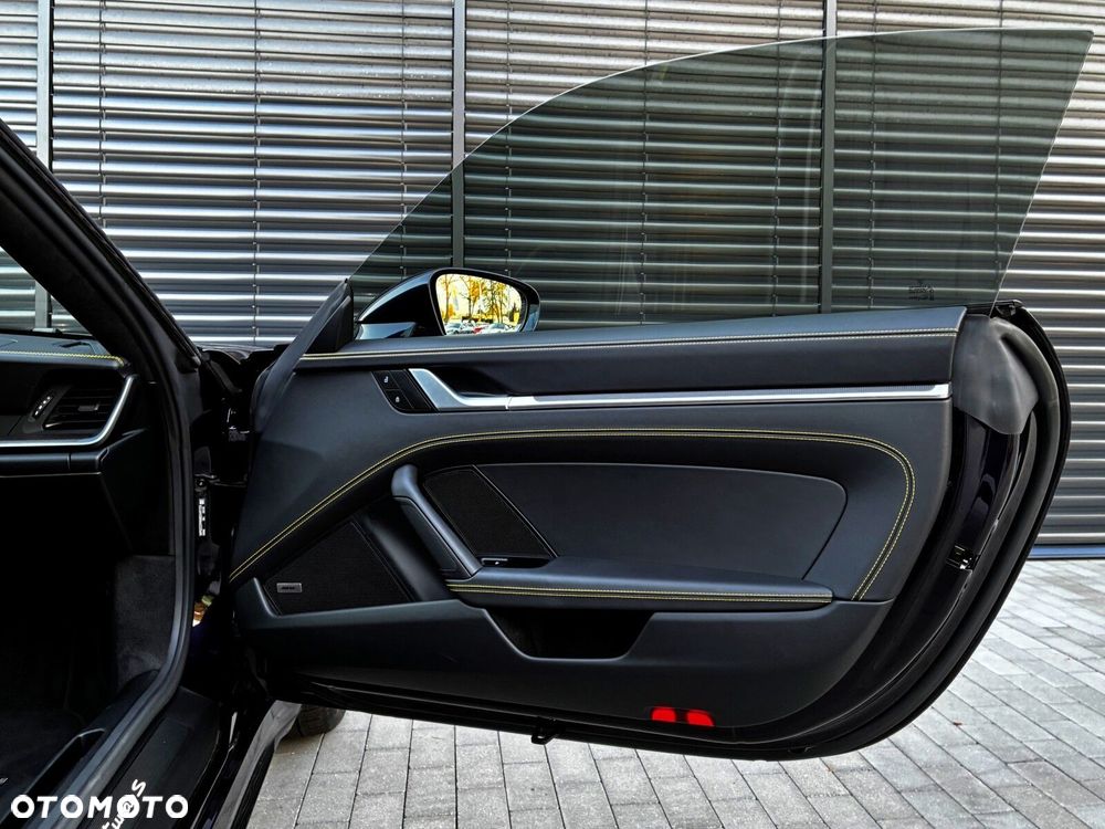 Porsche 911 Turbo S - 41