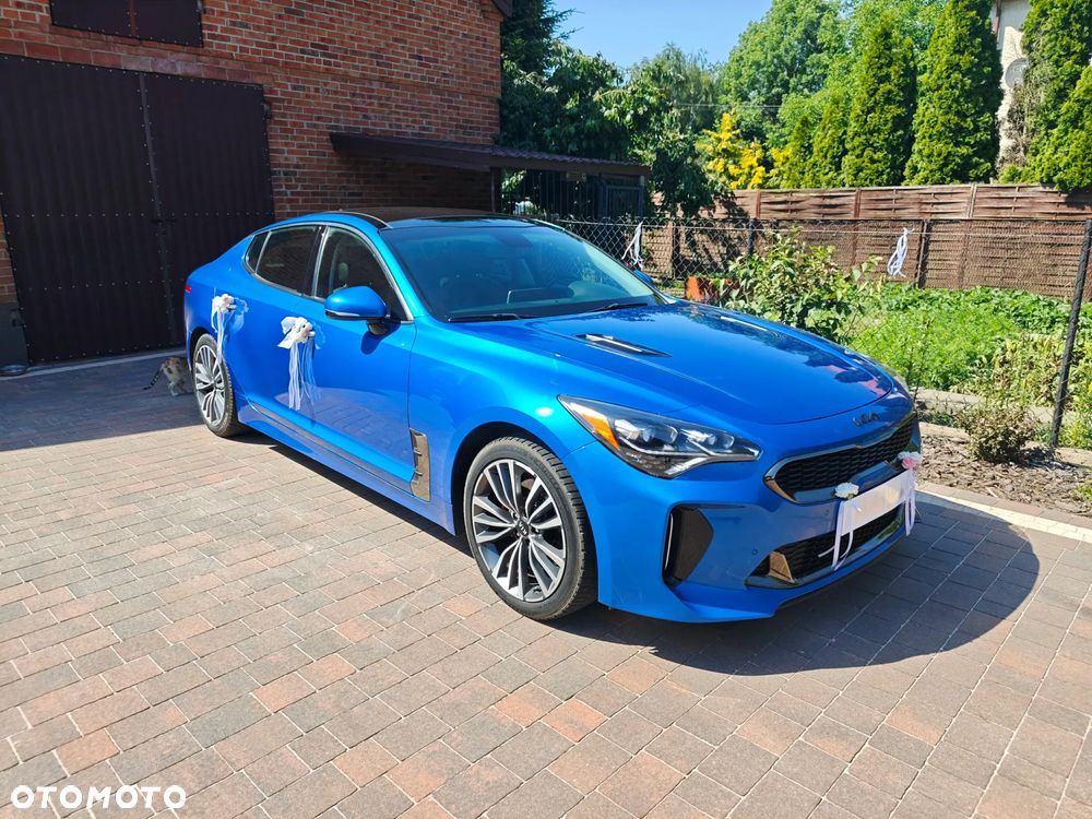 Kia Stinger - 11