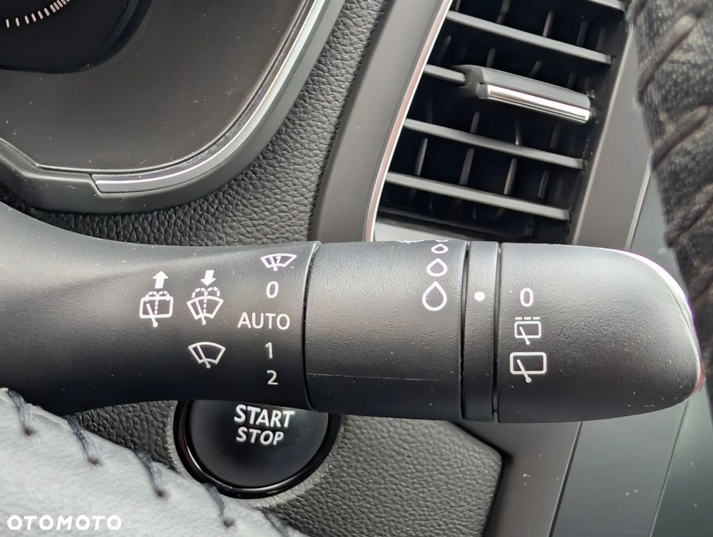 Renault Megane 1.6 SCe Intens - 30