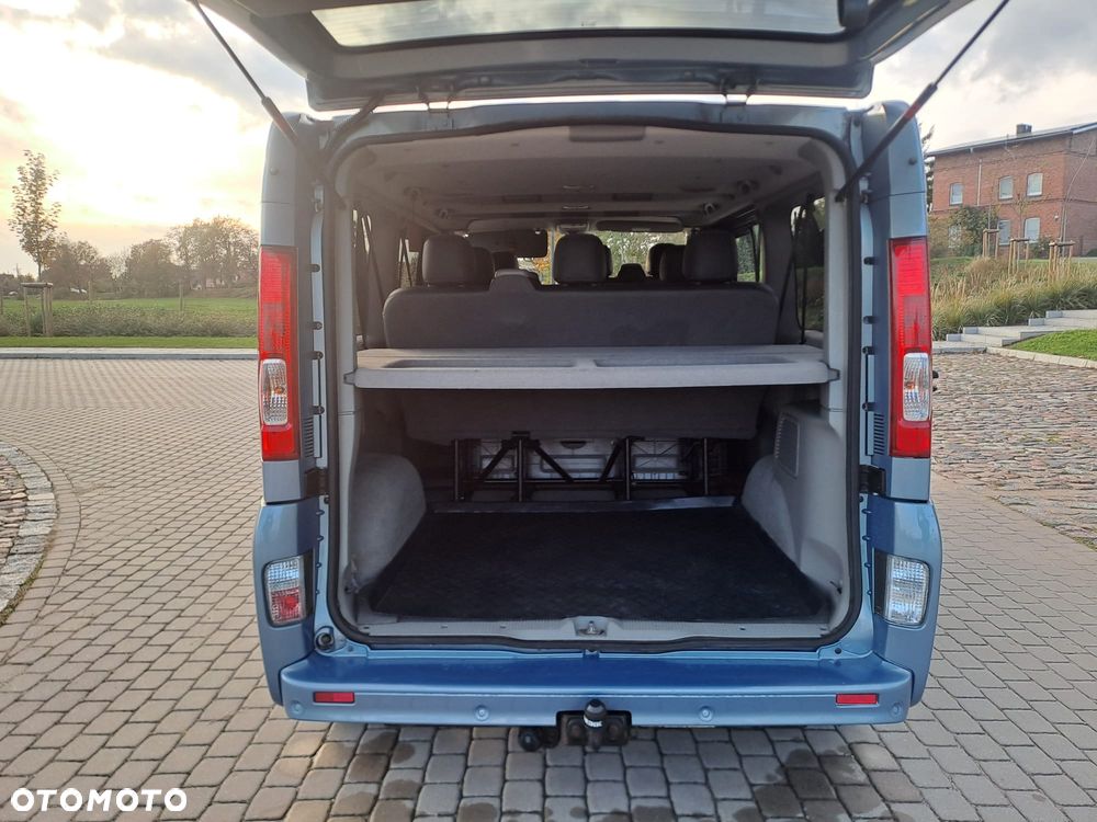 Renault Trafic - 8