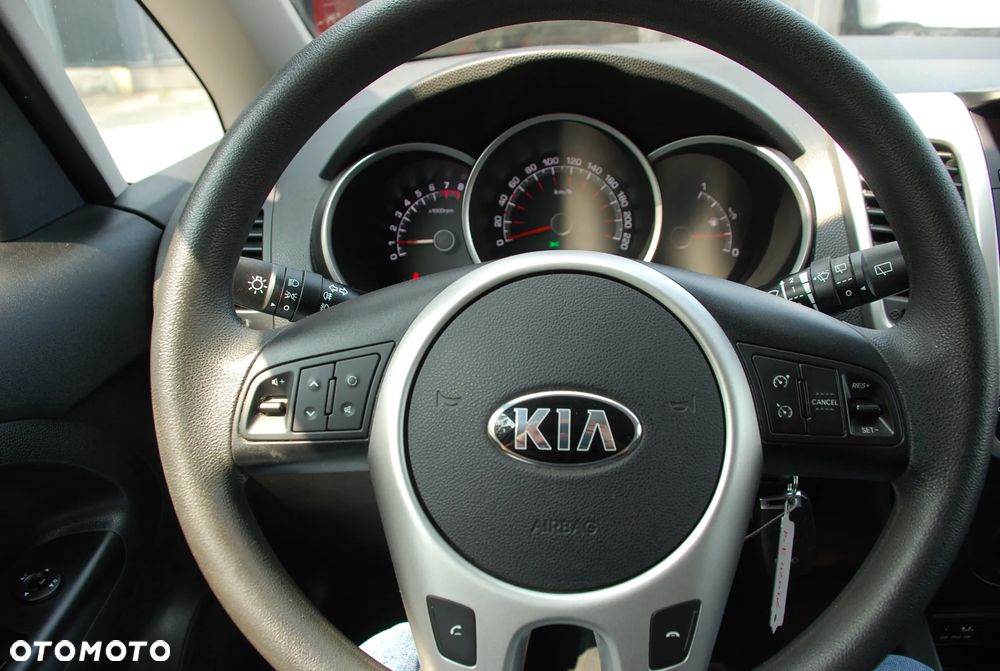 Kia Venga 1.4 CVVT Business Line - 6