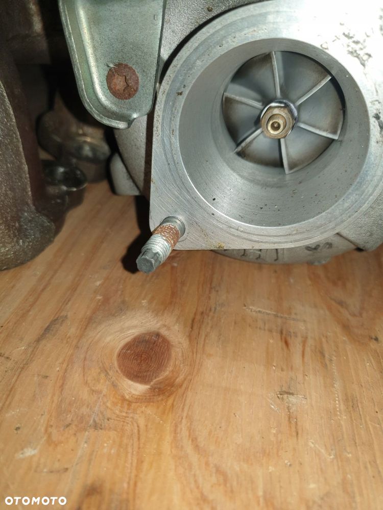 turbosprężarka nissan gtr turbina lewa prawa komplet - 12