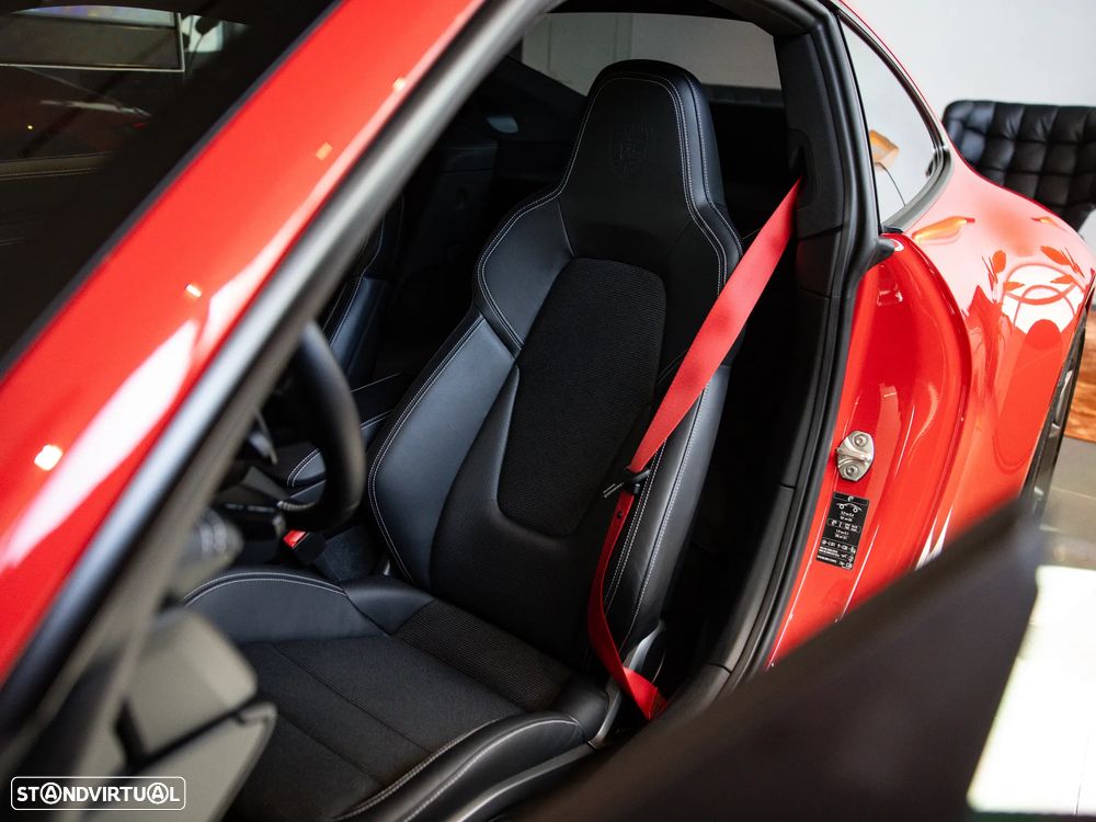 Porsche 911 (992) GT3 Touring Package PDK - 20
