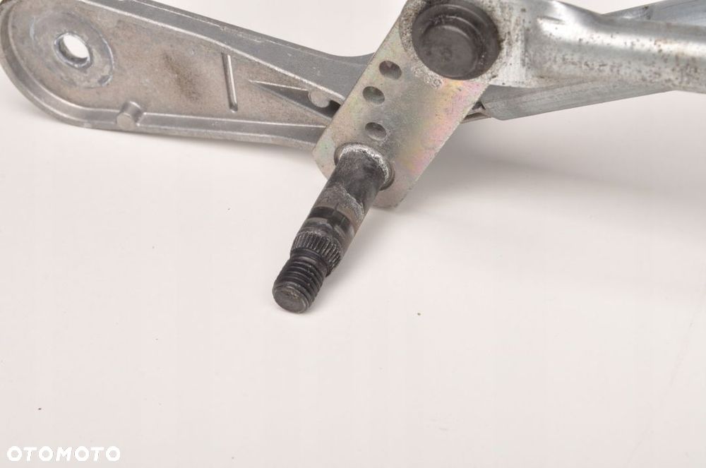 BMW G20 MECHANIZM WYCIERACZEK PRZÓD W000090818 UK - 2