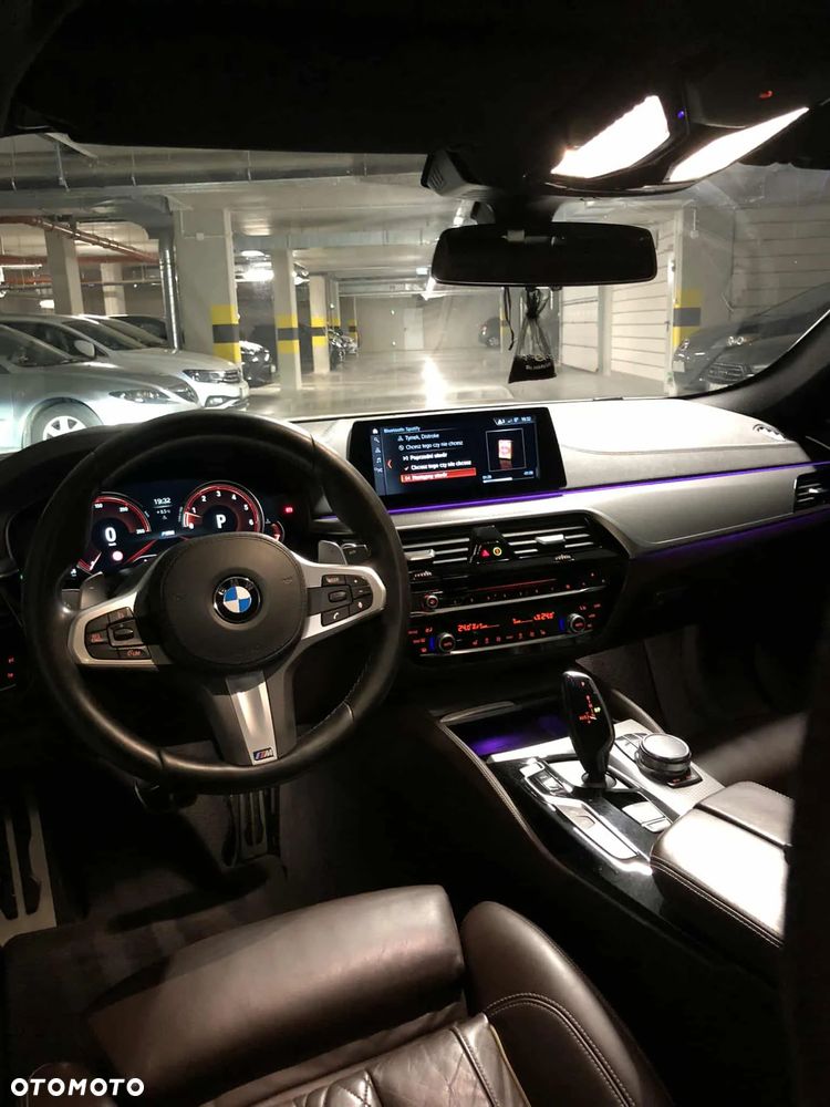 BMW Seria 5 530i M Sport sport - 16