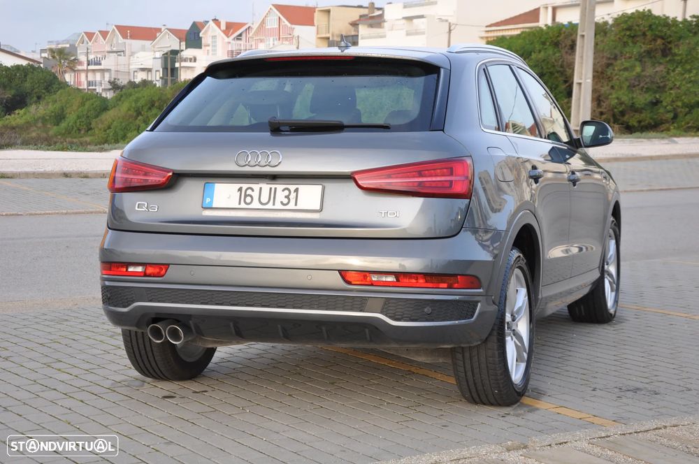 Audi Q3 2.0 TDI S-line - 3